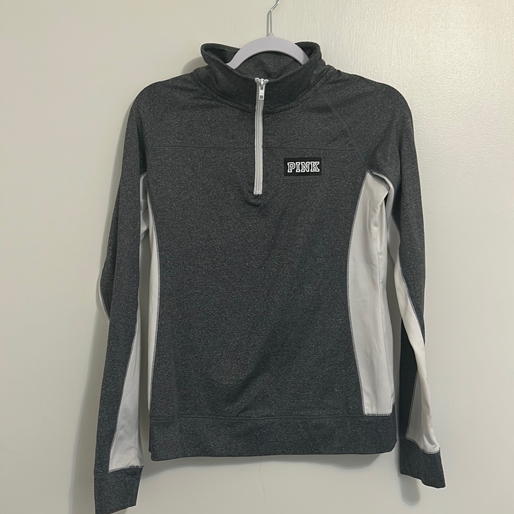 Pink quarter zip sweater size s/p 25 inches long top to bottom